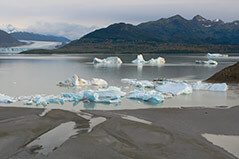 Glaciers plus lakes equals ice burgs